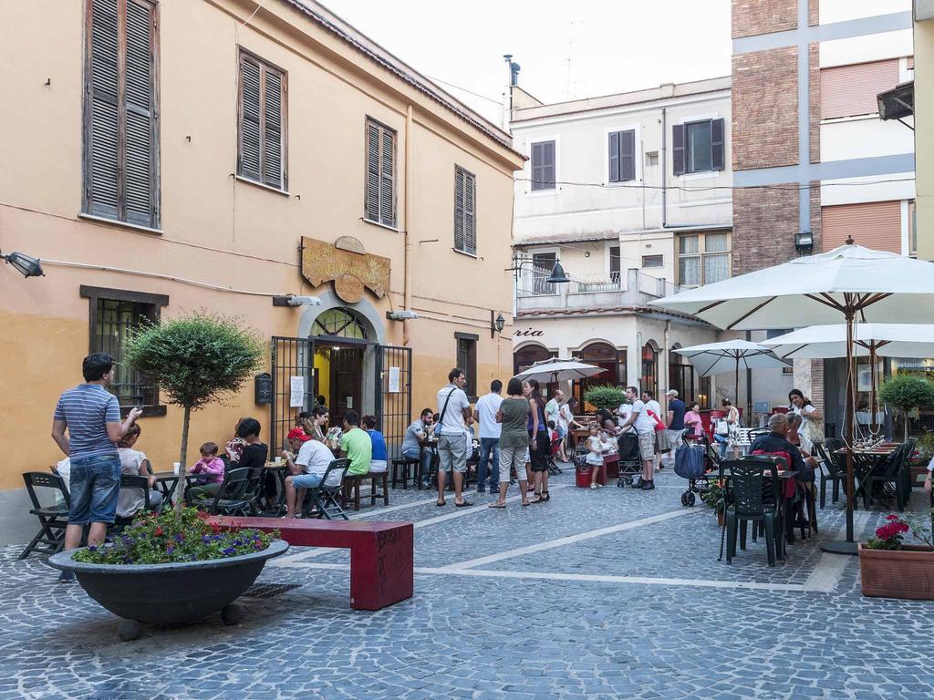 La Casa Degli Artisti Hotel Nettuno Exterior photo