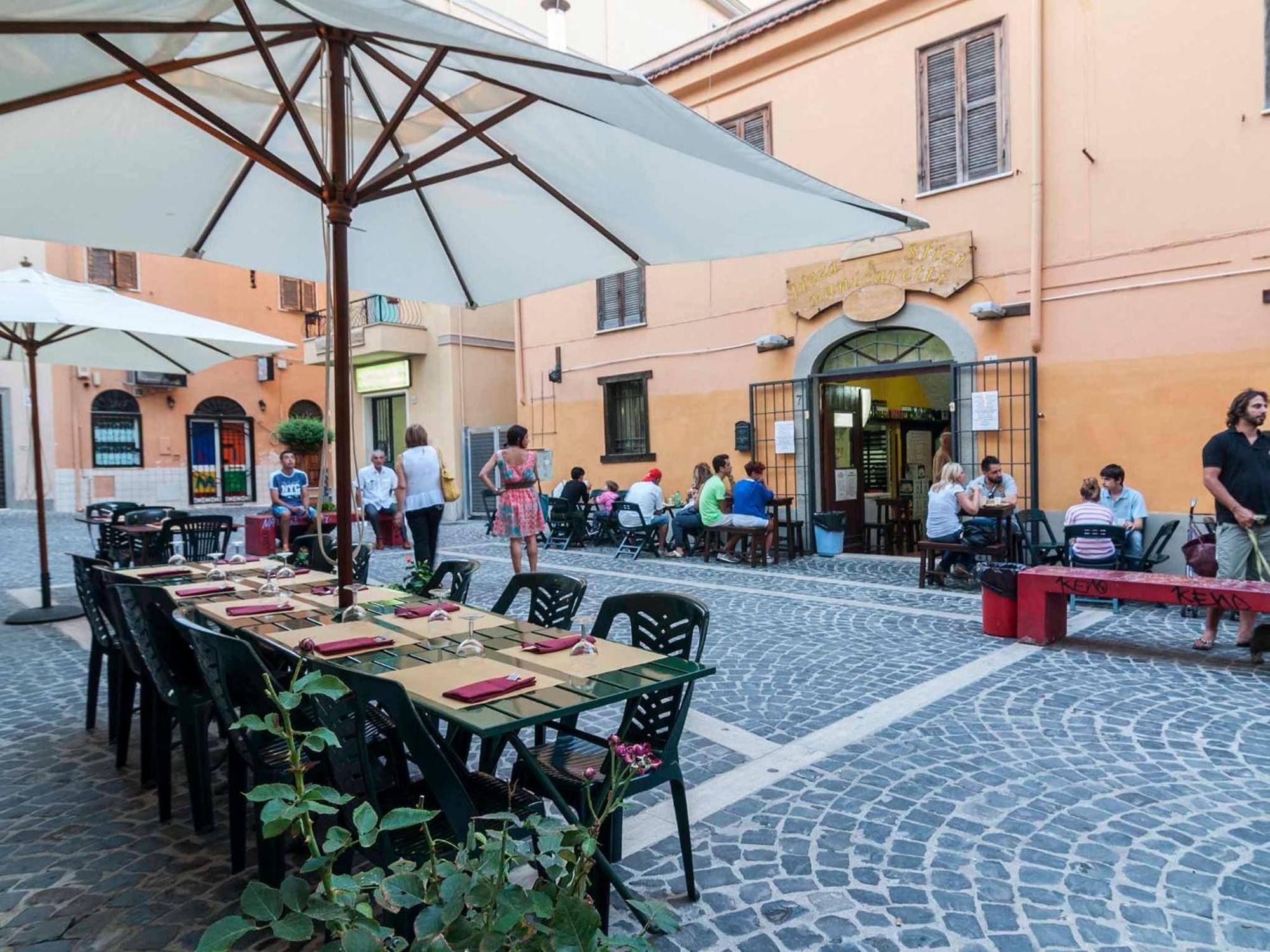 La Casa Degli Artisti Hotel Nettuno Exterior photo